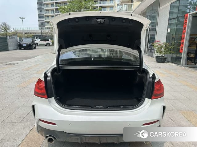 BMW 1 series 2021 Белый из Китая, фото 4
