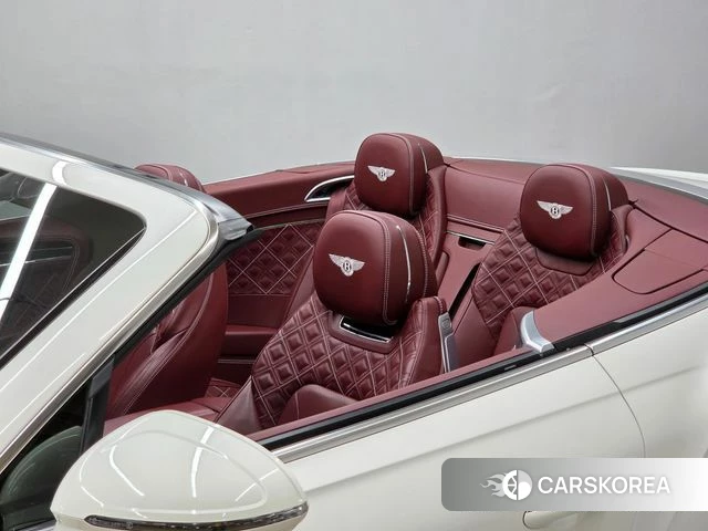 Bentley Continental GT 3rd Generation 2019 Белый из Кореи, фото 4