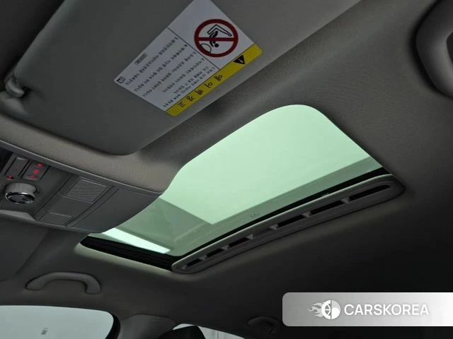 Volkswagen The New Passat 2018 Серебристо-серый из Кореи, фото 4