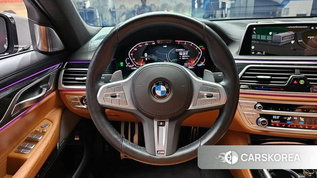 BMW 7 Series (G11) 2022 Серебристо-серый из Кореи, фото 4