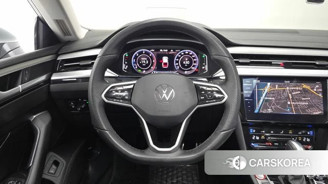 Volkswagen Arteon 2022 Белый из Кореи, фото 4