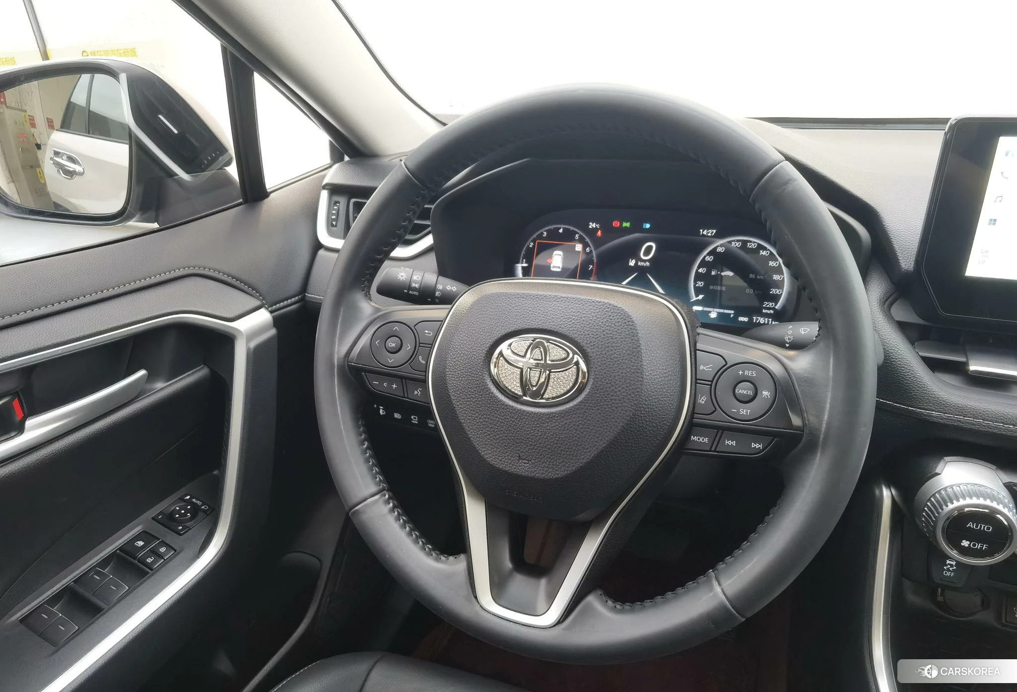 Toyota Wilanda 2023 Серебристо-серый из Китая, фото 4