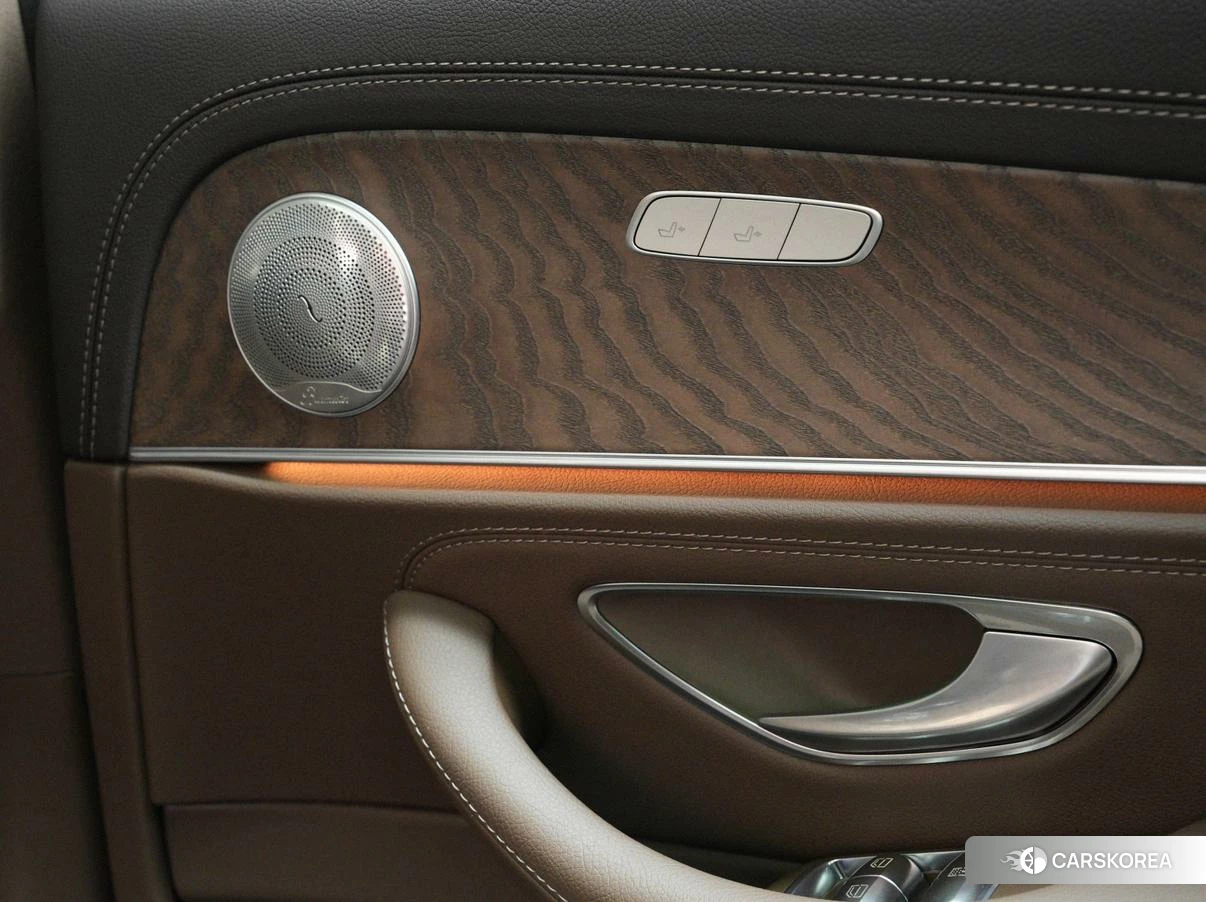 Mercedes-Benz E-class 2022 Черный из Китая, фото 4