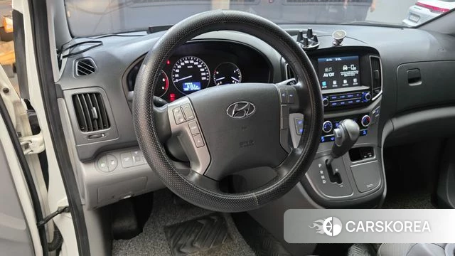 Hyundai The New Grand Starex 2019 Белый из Кореи, фото 4