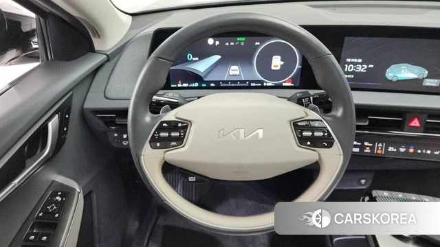 Kia EV6 2021 Жемчужный цвет из Кореи, фото 4