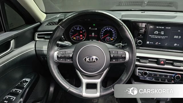 Kia K5 3rd generation 2021 Черный из Кореи, фото 4
