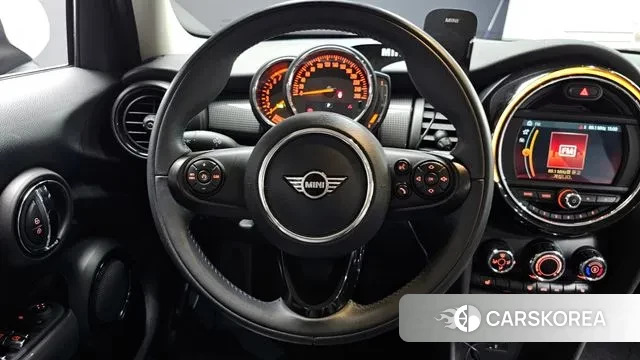 Mini Cooper 2020 Черный из Кореи, фото 4