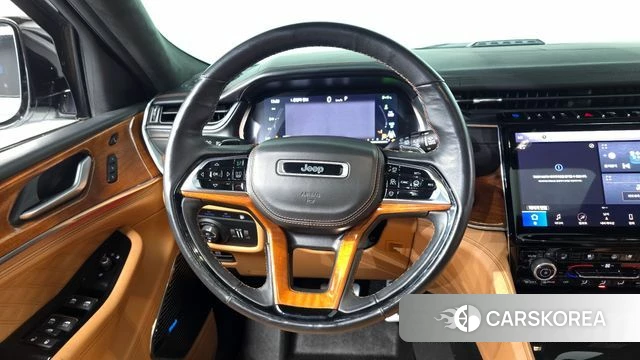 Jeep Grand Cherokee (WL) 2023 Серебряный из Кореи, фото 4