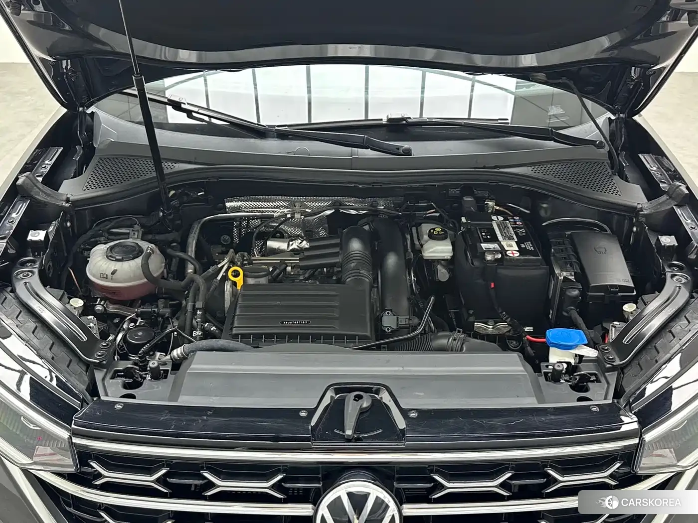 Volkswagen Tayron 2022 Silver/gray из Китая, фото 4