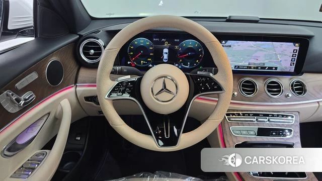 Mercedes-Benz E-Class W213 2021 Белый из Кореи, фото 4