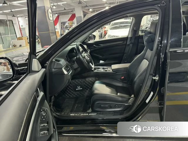 Honda Accord 2023 Черный из Китая, фото 4
