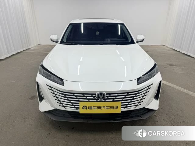 Chang'an Yidong 2025 Белый из Китая, фото 4