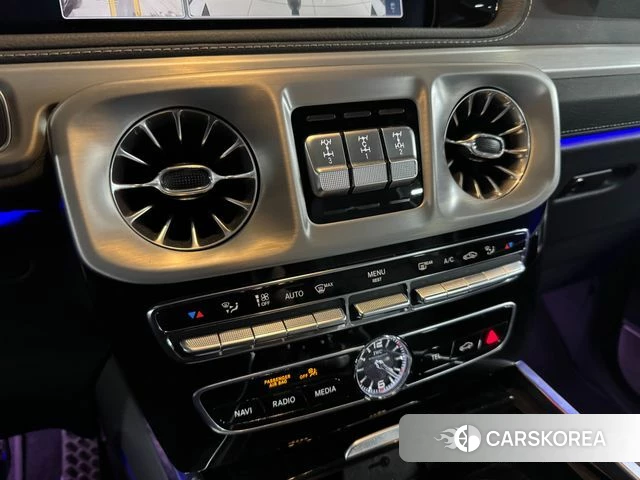 Mercedes-Benz G-Class W463b 2021 Белый из Кореи, фото 4