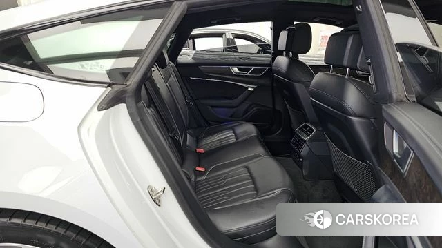 Audi A7 (4K) 2020 Белый из Кореи, фото 4