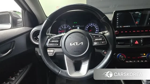 Kia The New K3 2nd generation 2021 Серебряный из Кореи, фото 4