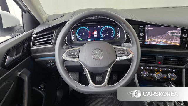 Volkswagen 7th Generation of Jetta 2023 Белый из Кореи, фото 4