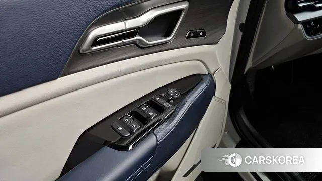 Kia Sportage 5th Generation 2023 Белый из Кореи, фото 4