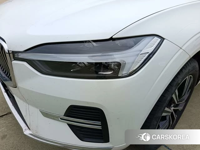 Volvo XC60 2022 Белый из Китая, фото 4