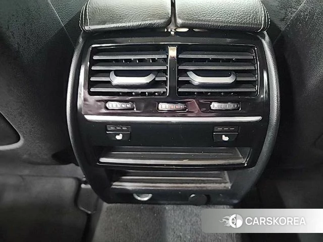 BMW 5 Series (G30) 2019 Белый из Кореи, фото 4