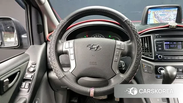 Hyundai The New Grand Starex 2018 Серебристо-серый из Кореи, фото 4