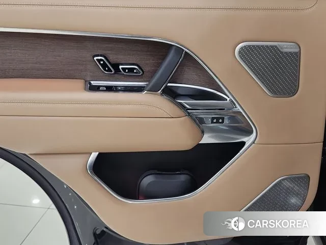 Land Rover Range Rover 5th Generation 2023 Черный из Кореи, фото 4