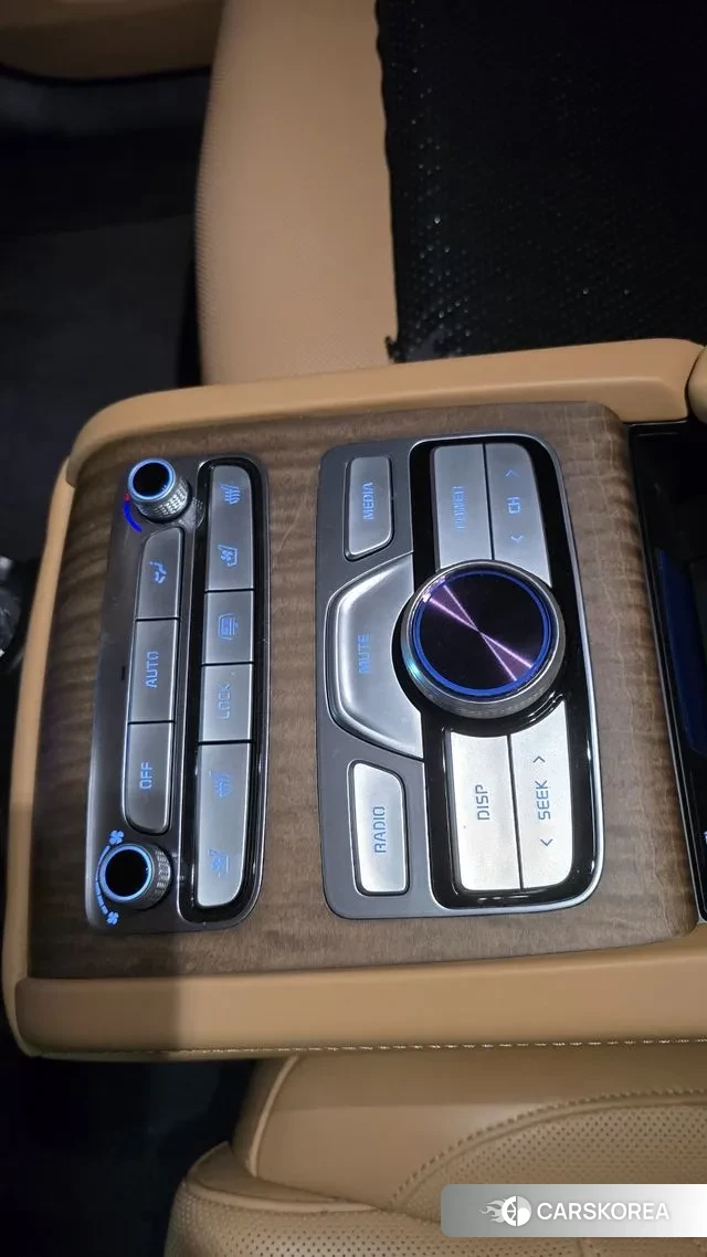 Kia The New K9 2nd generation 2023 Черный из Кореи, фото 4