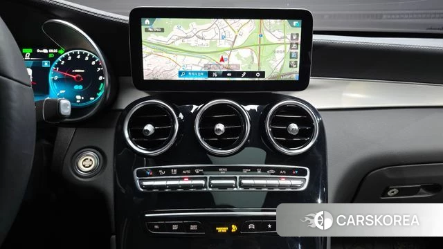 Mercedes-Benz GLC-Class X253 2021 Белый из Кореи, фото 4