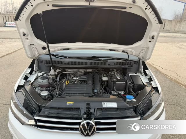 Volkswagen Touran L 2021 Белый из Китая, фото 4