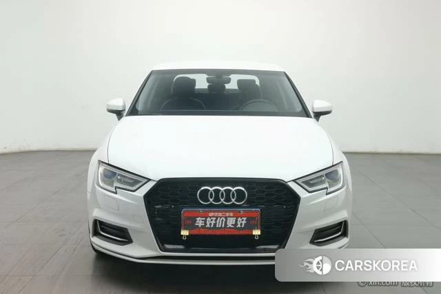 Audi A3 2020 Белый из Китая, фото 4