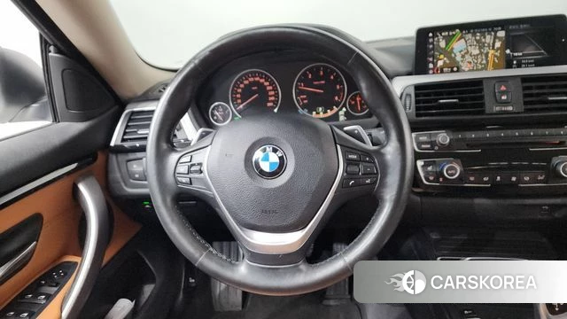 BMW 4 Series (F32) 2018 Белый из Кореи, фото 4