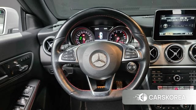 Mercedes-Benz CLA-Class C117 2018 Серебристо-серый из Кореи, фото 4
