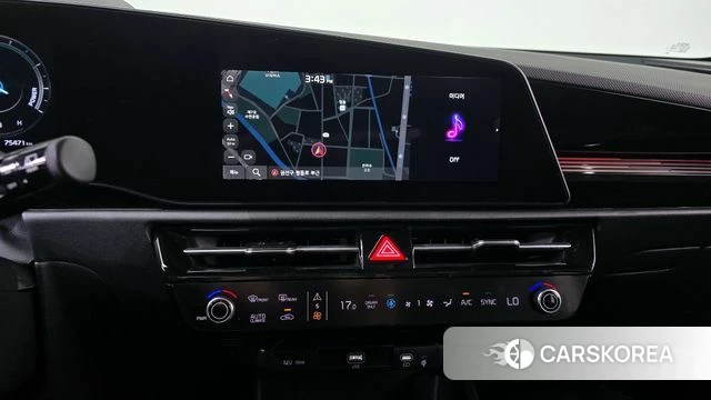 Kia Di Ol Nu Niro 2022 Белый из Кореи, фото 4