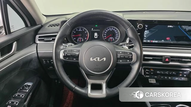 Kia K5 3rd generation 2023 Белый из Кореи, фото 4