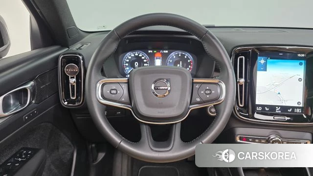 Volvo XC40 2021 Черный из Кореи, фото 4