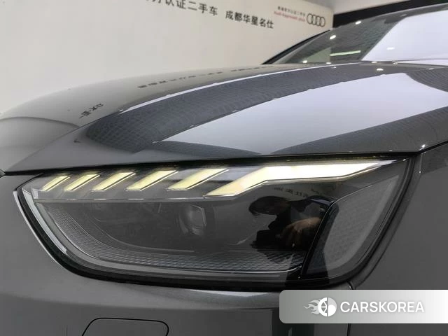 Audi A4L 2024 Темно-серый из Китая, фото 4