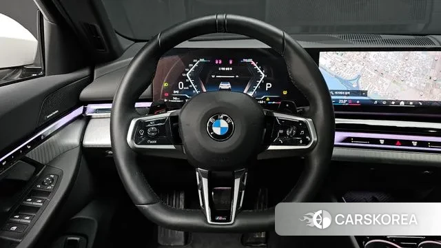 BMW 5 Series (G60) 2024 Белый из Кореи, фото 4