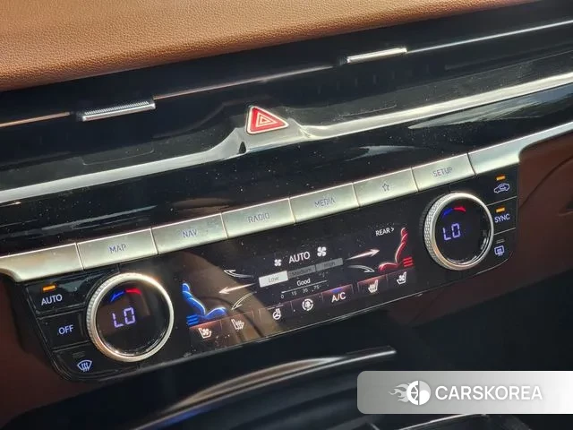 Genesis G80 (RG3) 2022 Темно-зеленый из Кореи, фото 4