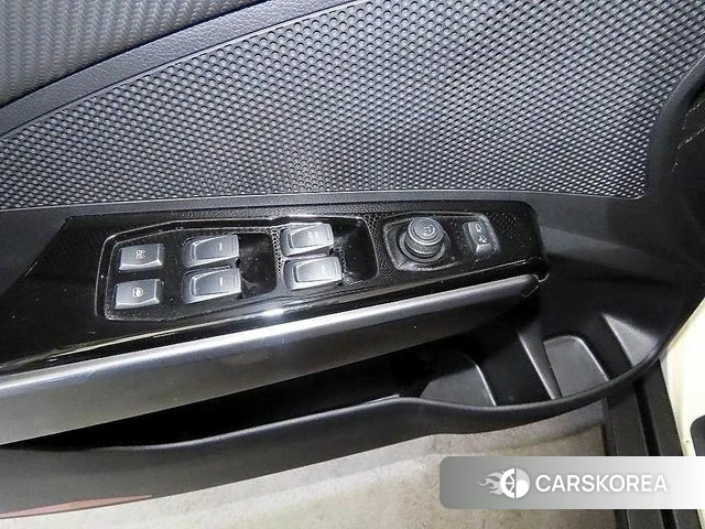 Ssangyong Berry New Tivoli 2023 Белый из Кореи, фото 4