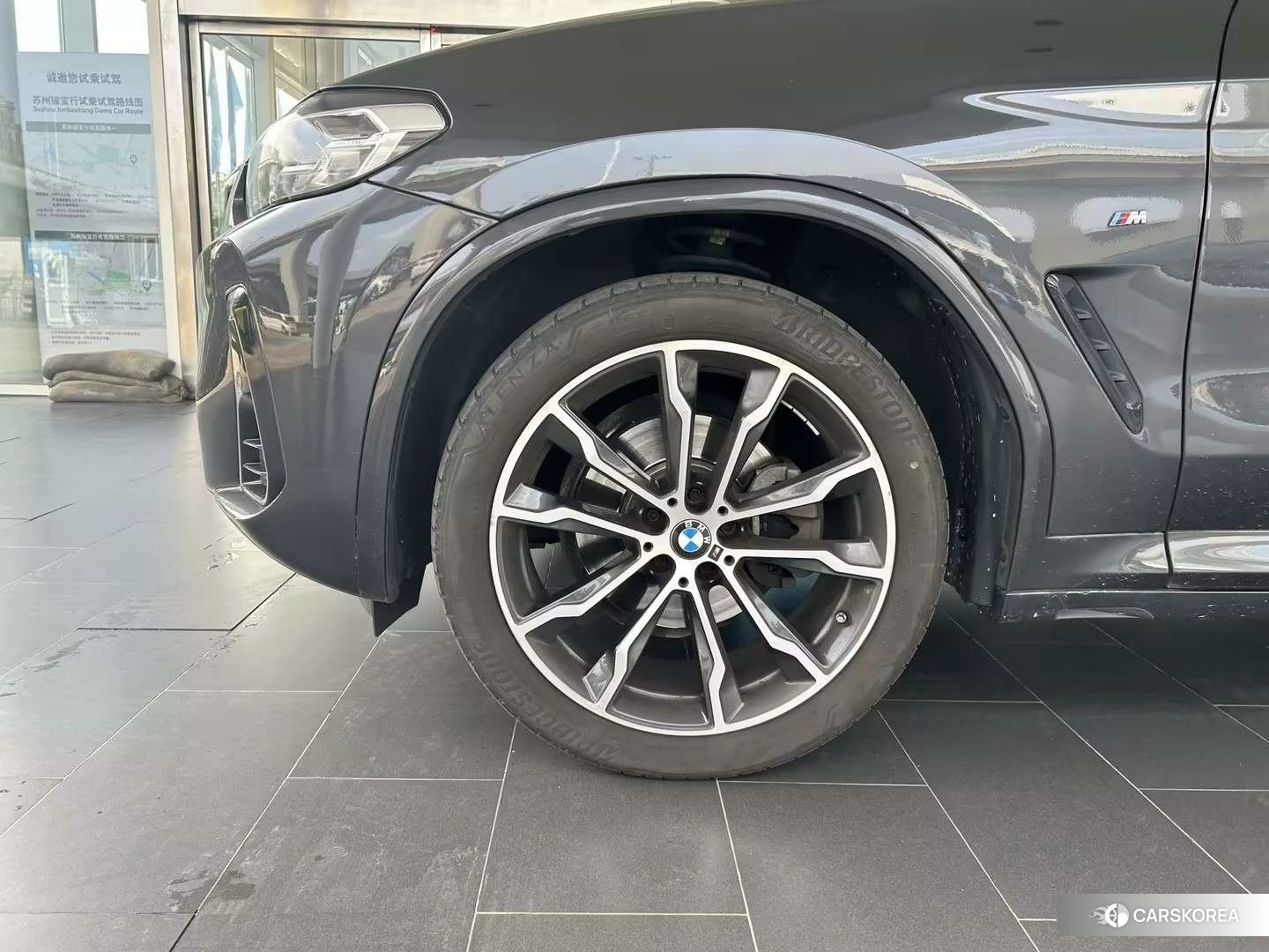 BMW X3 2021 Темно-серый из Китая, фото 4