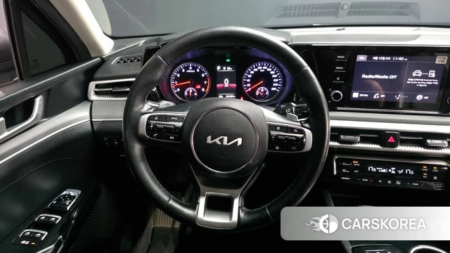 Kia K5 3rd generation 2022 Серый из Кореи, фото 4