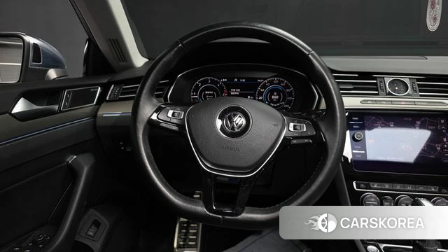 Volkswagen Arteon 2019 Серебристо-серый из Кореи, фото 4