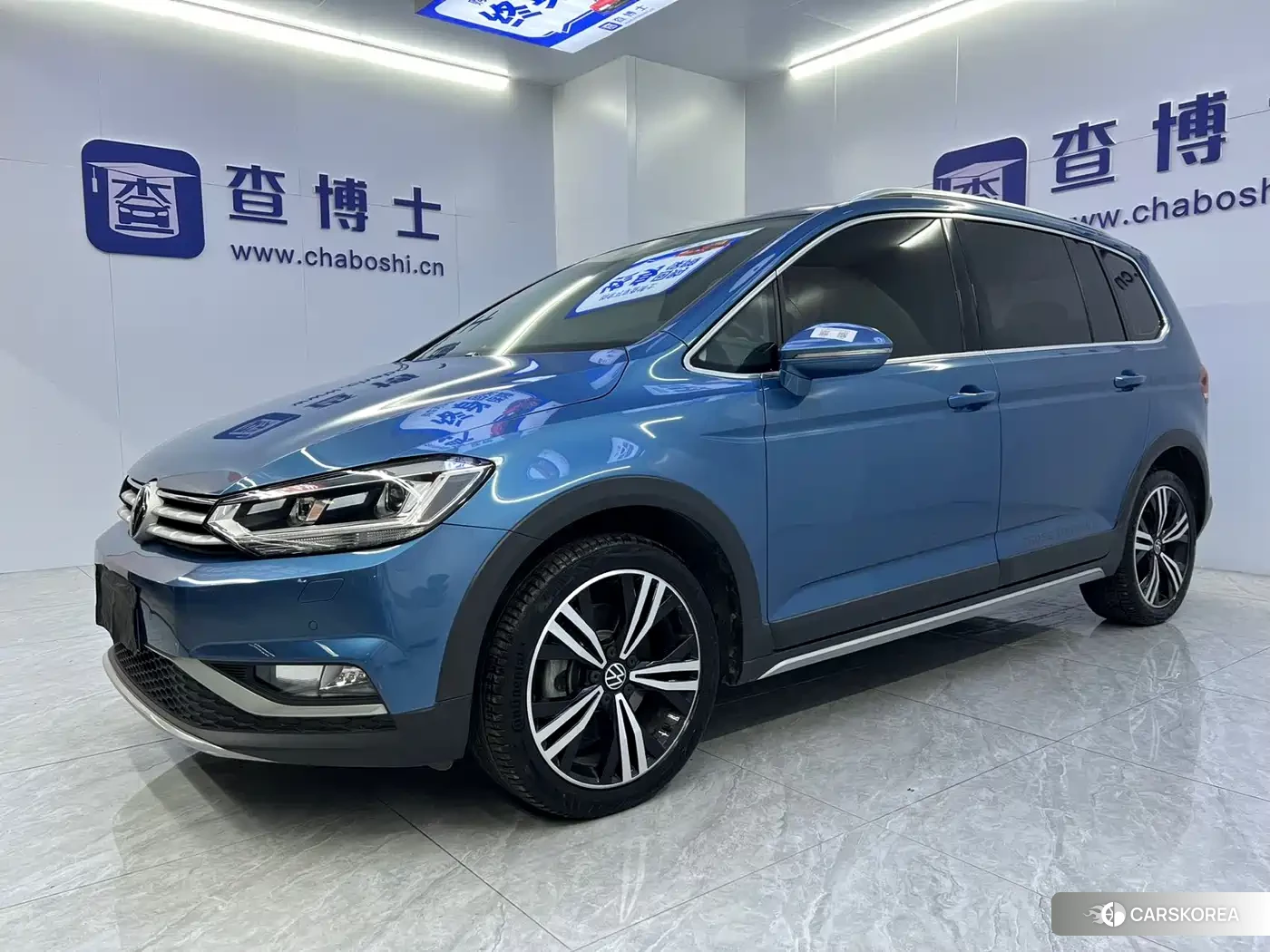 Volkswagen Touran 2022 Синий из Китая, фото 4