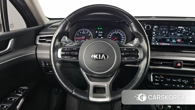 Kia K5 3rd generation 2020 Серебристо-серый из Кореи, фото 4