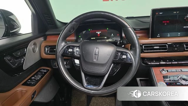 Lincoln Aviator 2nd generation 2021 Черный из Кореи, фото 4