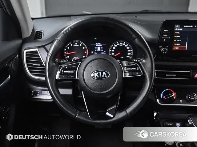 Kia Seltos 2021 Черный из Кореи, фото 4