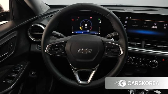 Chevrolet (GM Daewoo) Trax Crossover 2023 Черный из Кореи, фото 4