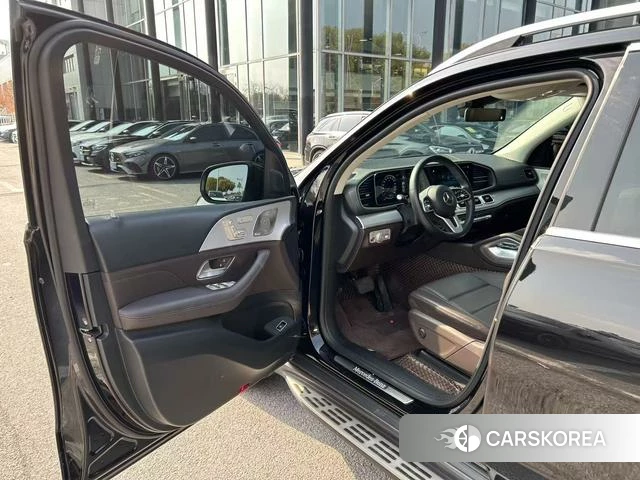 Mercedes-Benz GLE (import) 2021 Черный из Китая, фото 4
