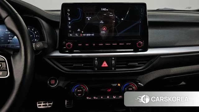 Kia The New K3 2nd generation 2023 Белый из Кореи, фото 4