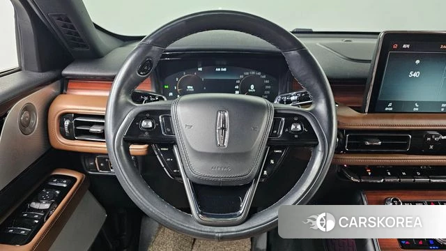 Lincoln Aviator 2nd generation 2022 Белый из Кореи, фото 4