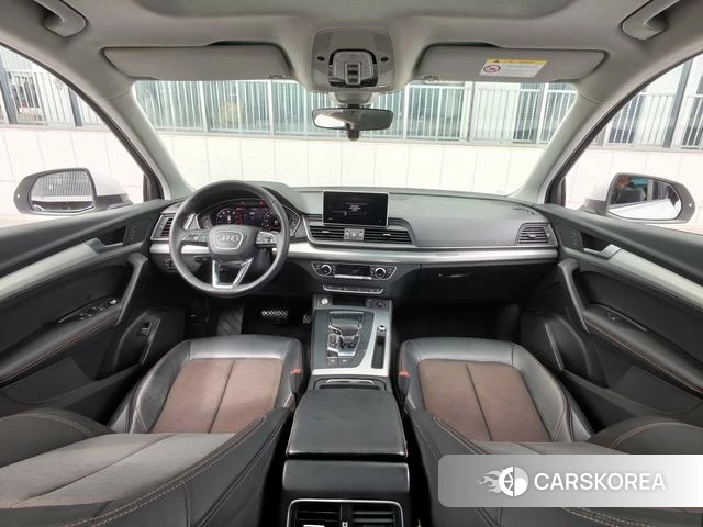 Audi Q5L 2019 Белый из Китая, фото 4
